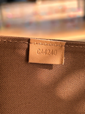 Louis Vuitton sac plat — vue 8 | Le comptoir vintage