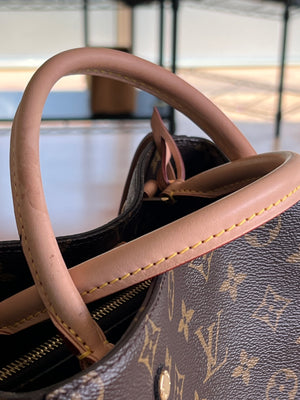 Louis Vuitton Montaigne — vue 15 | Le comptoir vintage