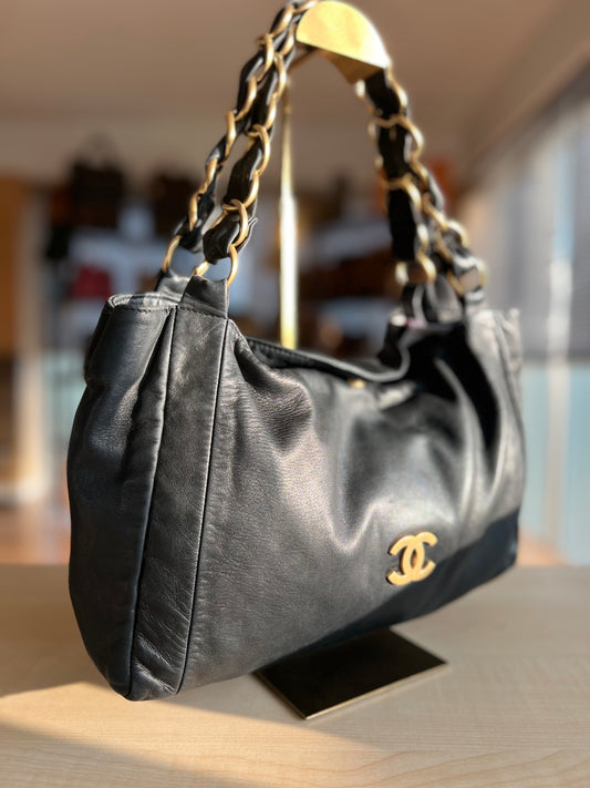 Sac Chanel cuir Caviar authentifié — Le Comptoir Vintage