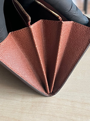 Portefeuille Louis Vuitton Sarah Monogram authentifié — Le Comptoir Vintage