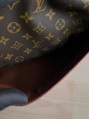 LOUIS VUITTON Monogram Compiegne 28 — vue 15 | Le comptoir vintage