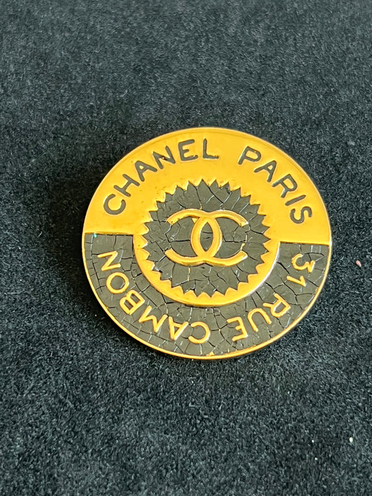 Broche Chanel 31 Rue Cambon