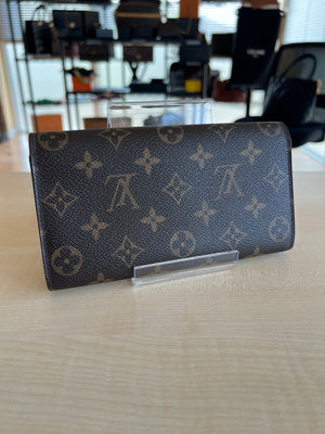 Louis Vuitton Portefeuille Sarah Monogram — vue 4 | Le comptoir vintage