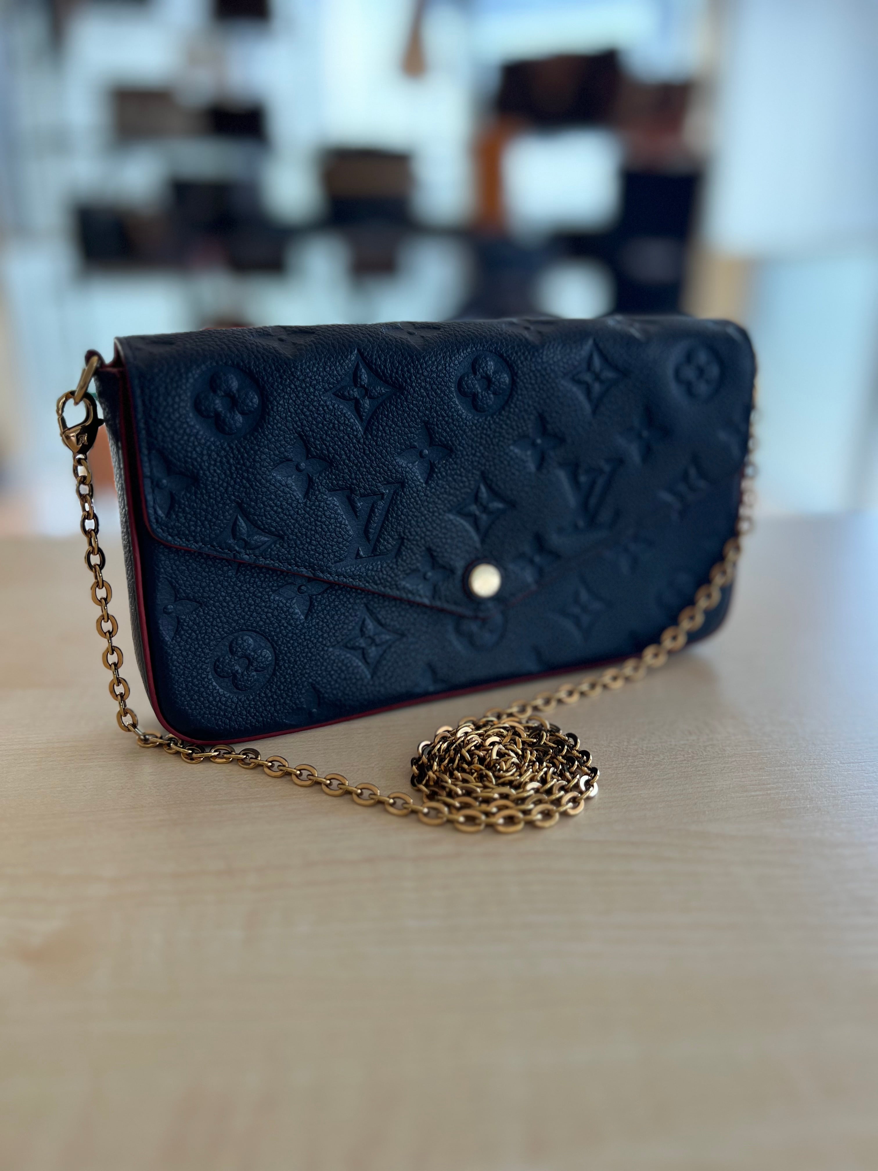Louis Vuitton Pochette Félicie Monogram Empreinte Marine Rouge authentifiée — Le comptoir vintage