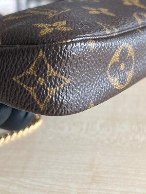 Louis Vuitton Pochette Mini Accessoires Monogram — vue 5 | Le comptoir vintage