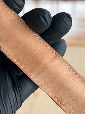 Loewe Bracelet Manchette Anagram en cuir — vue 8 | Le comptoir vintage