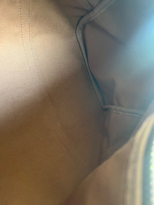 Louis Vuitton Sac Souple 35 Monogram — vue 19 | Le comptoir vintage