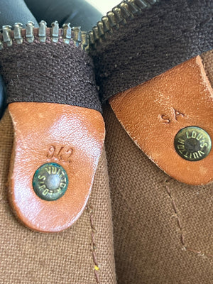 Louis Vuitton Speedy 40 Monogram — vue 12 | Le comptoir vintage