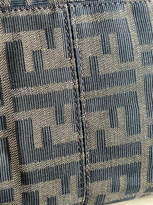 Fendi Sac porté épaule Mamma Baguette en toile Zucca — vue 10 | Le comptoir vintage