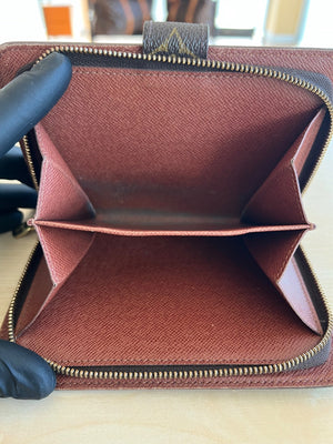 Louis Vuitton Portefeuille Compact Porte-Monnaie Viennois Monogram — vue 13 | Le comptoir vintage