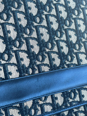 Dior Pochette Oblique Trotter en toile monogram et cuir — vue 6 | Le comptoir vintage