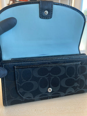 Coach Portefeuille long Signature avec boucle et porte-chéquier amovible — vue 6 | Le comptoir vintage