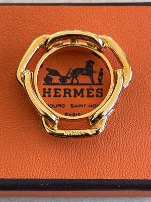 Hermès Anneau de Foulard Chaîne d'Ancre en Métal Doré authentifié — Le comptoir vintage