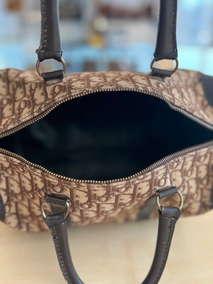 Christian Dior Sac Boston 30 Trotter Monogram — vue 8 | Le comptoir vintage