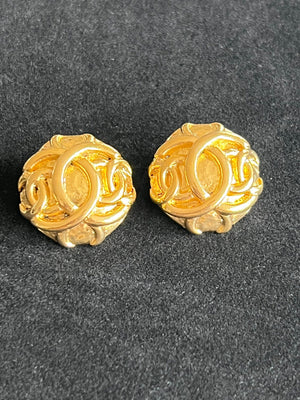 Boucles d'oreilles Chanel authentifiée — Le comptoir vintage