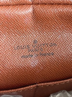 Pochette Louis Vuitton Compiègne 28 — vue 7 | Le comptoir vintage