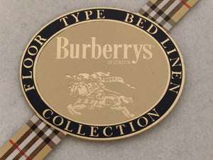 Plaid Burberrys — vue 3 | Le comptoir vintage
