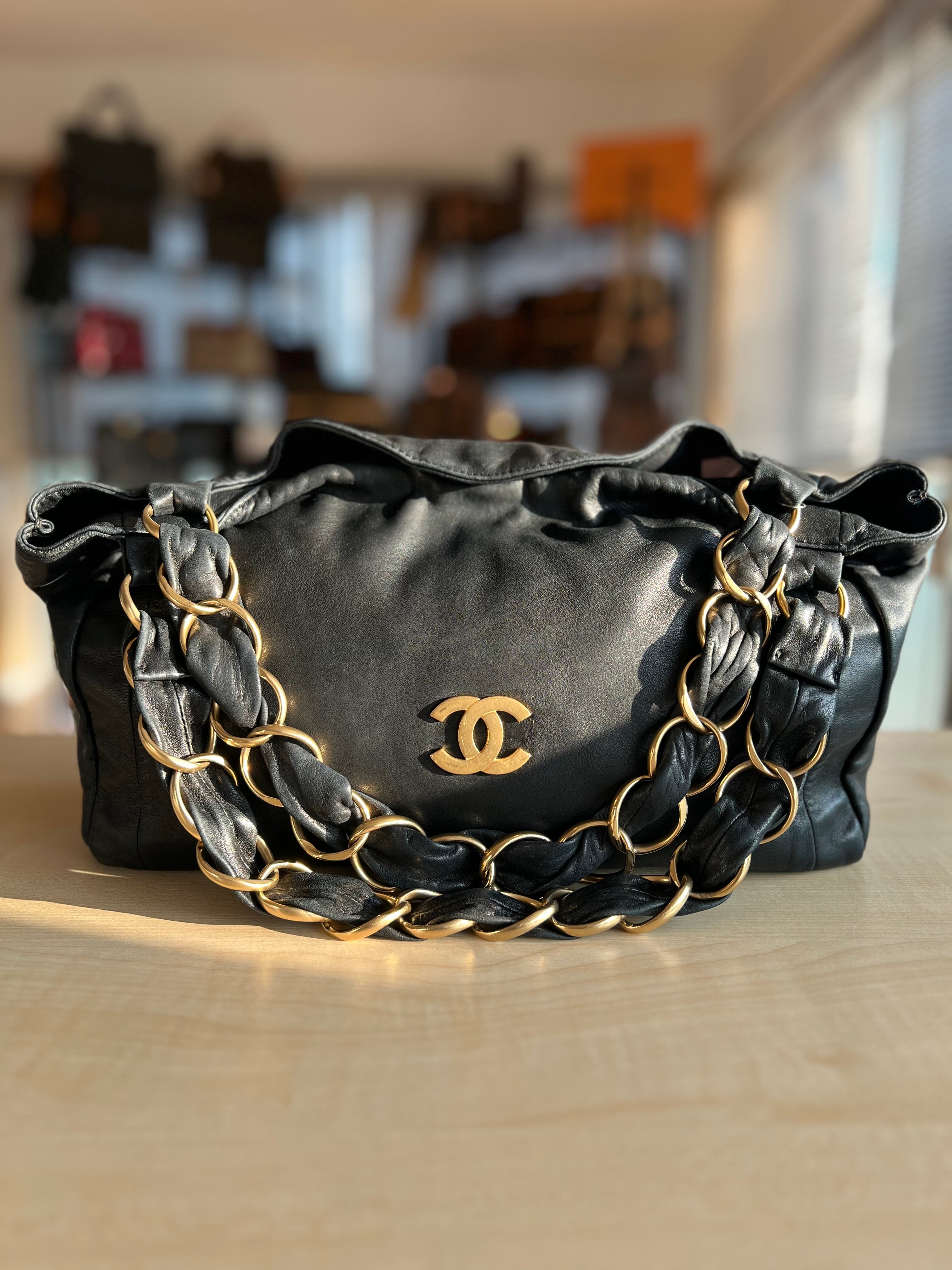 Sac Chanel Timeless matelassé authentifié — guide d'authentification Le Comptoir Vintage