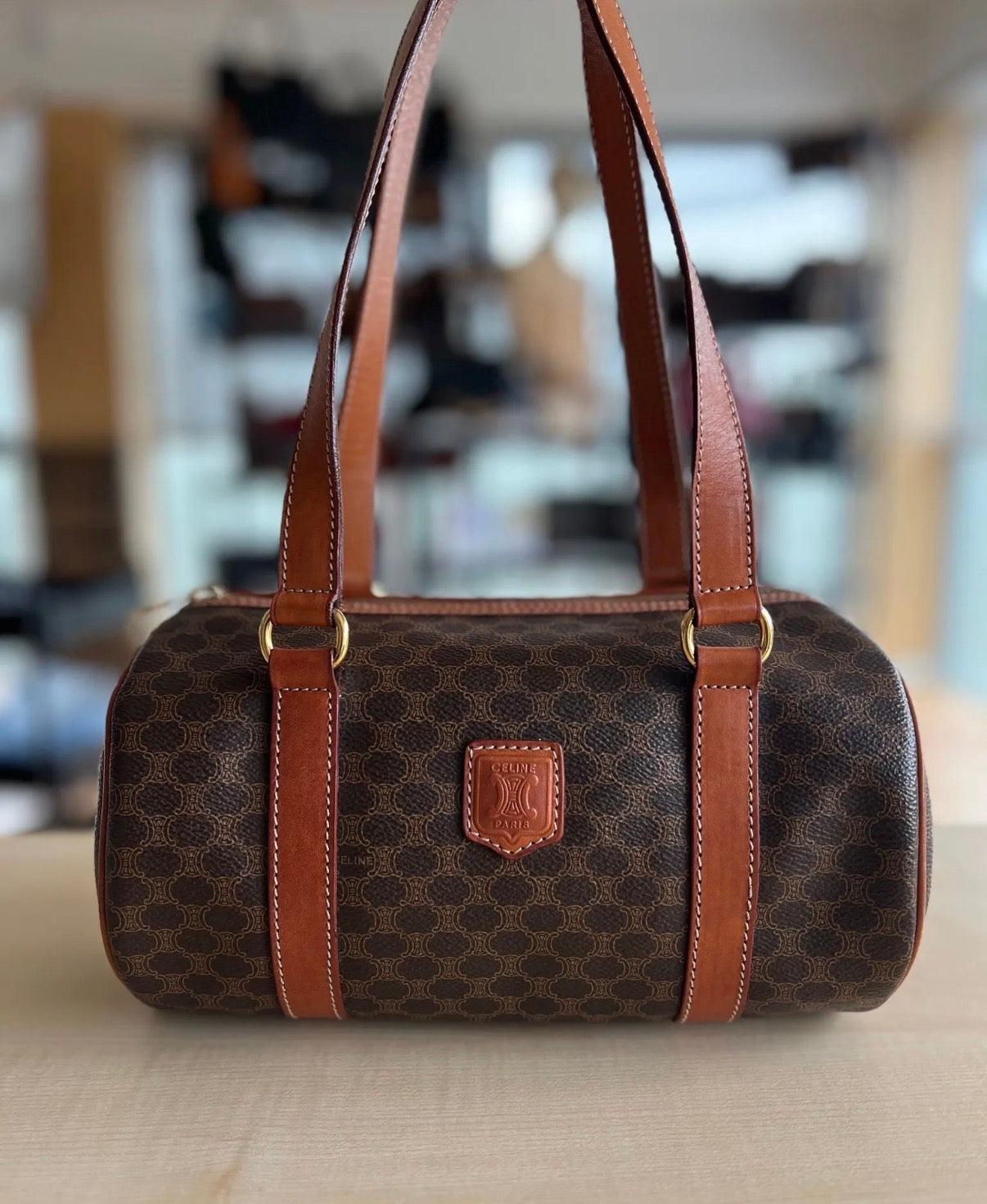 Céline Papillon 26