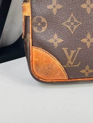 Pochette Louis Vuitton Marly -  Le Comptoir Vintage