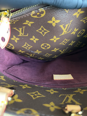 Louis Vuitton Montaigne — vue 5 | Le comptoir vintage