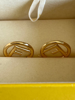 FENDI F's Earrings — vue 3 | Le comptoir vintage