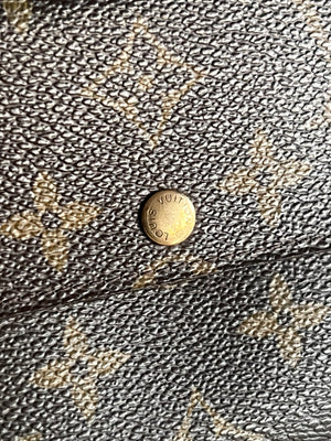 Portefeuille Louis Vuitton Sarah Monogram authentifié — Le Comptoir Vintage