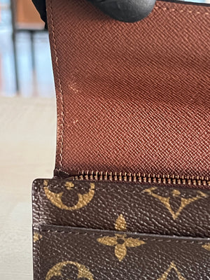 Portefeuille Louis Vuitton Sarah Monogram authentifié — Le Comptoir Vintage