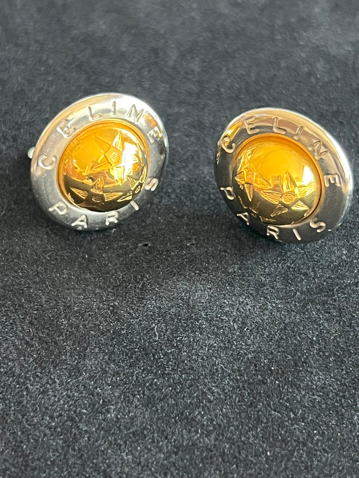 Boucle d’oreille Céline Clips — vue 4 | Le comptoir vintage