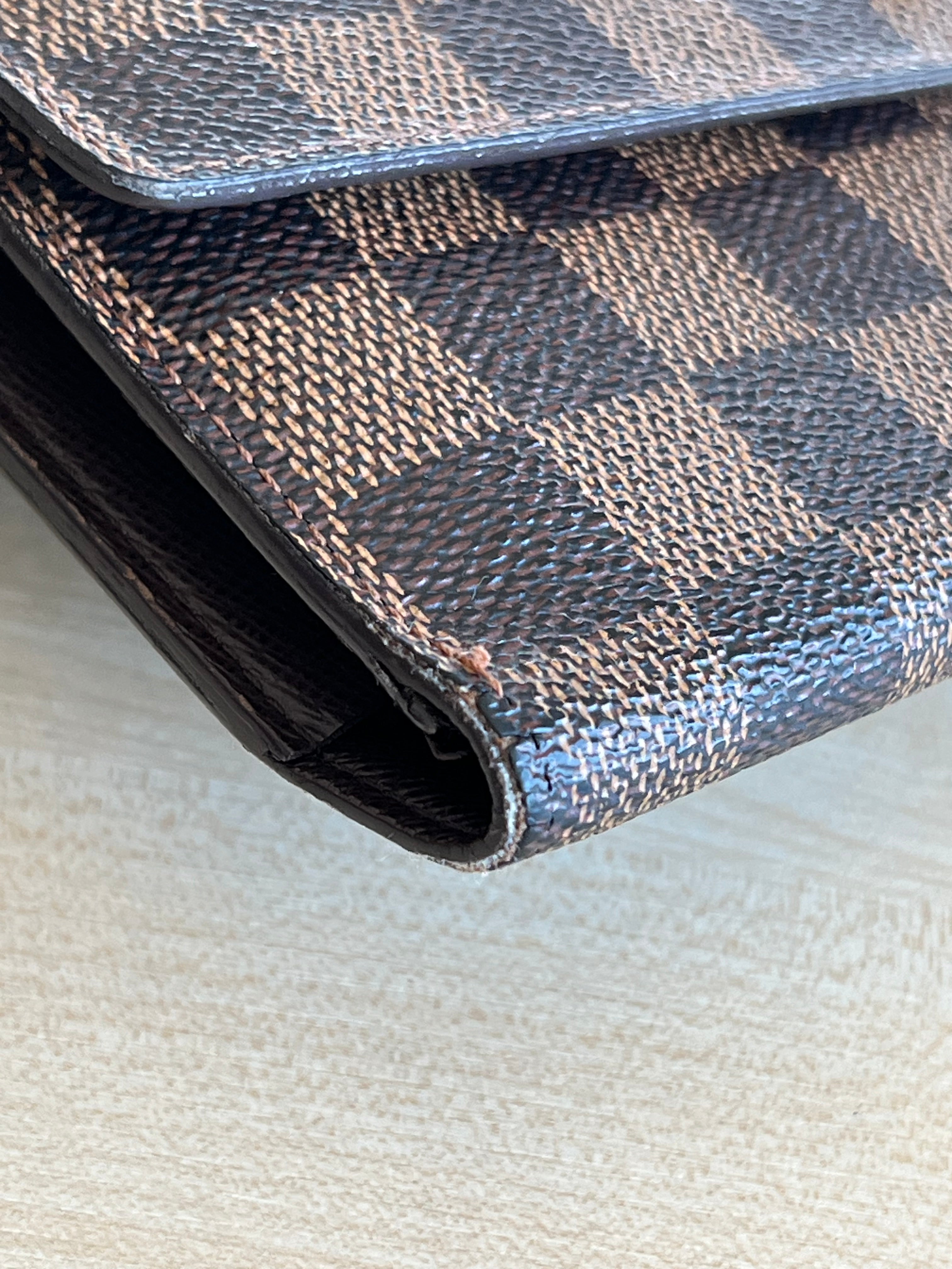 Louis Vuitton Portefeuille Sarah Damier Ebène — vue 9 | Le comptoir vintage