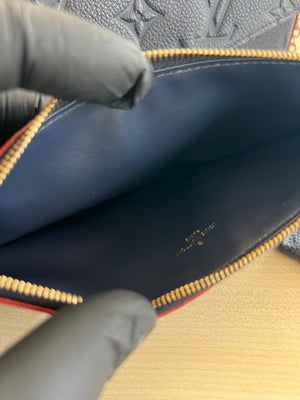 Louis Vuitton Pochette Félicie Monogram Empreinte Marine Rouge — vue 12 | Le comptoir vintage