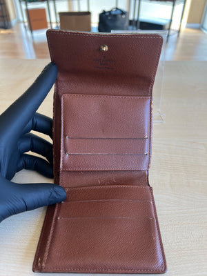 Louis Vuitton Portefeuille Compact Elise Monogram — vue 3 | Le comptoir vintage
