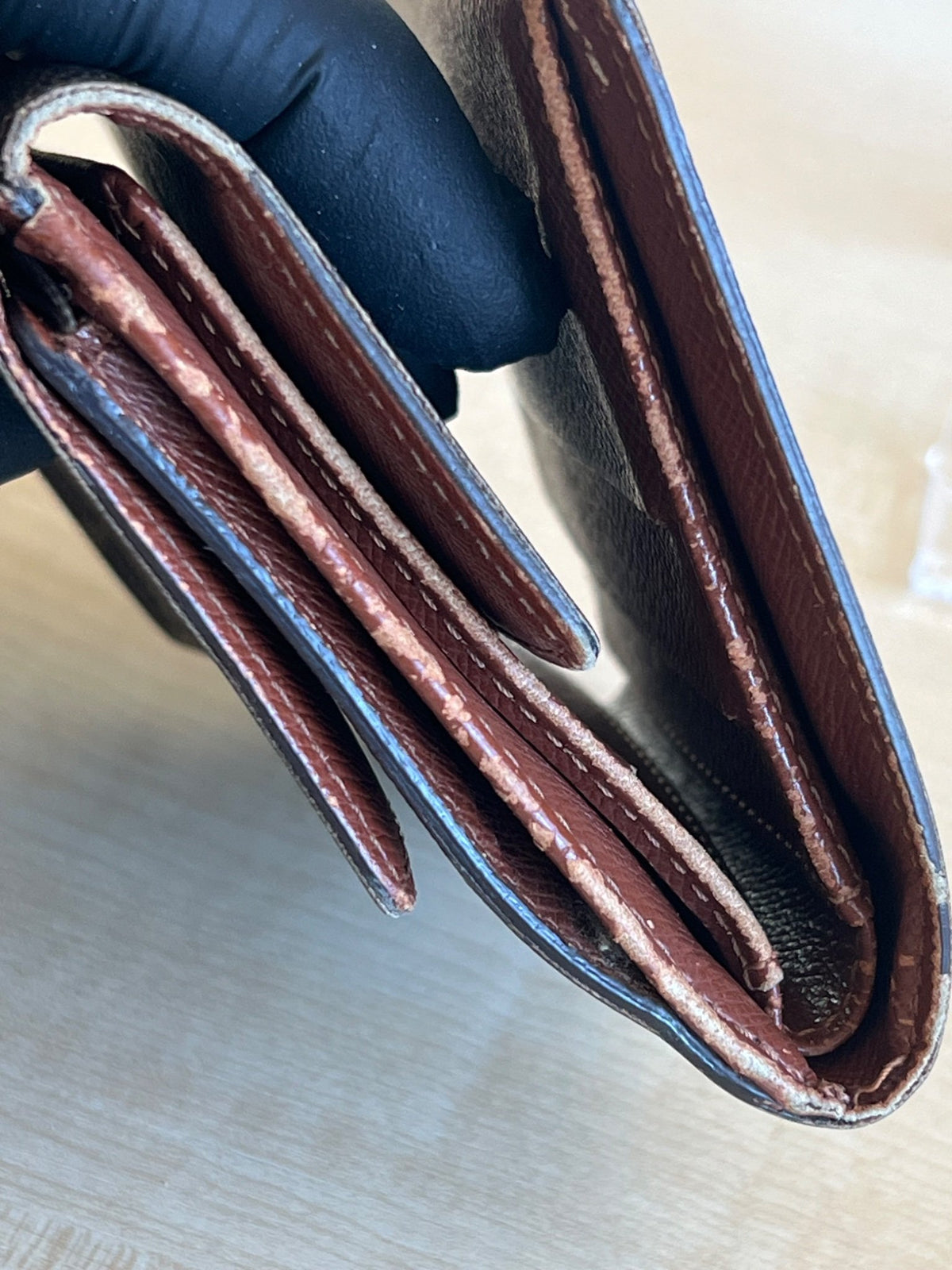 Louis Vuitton Portefeuille Compact Elise Monogram — vue 10 | Le comptoir vintage