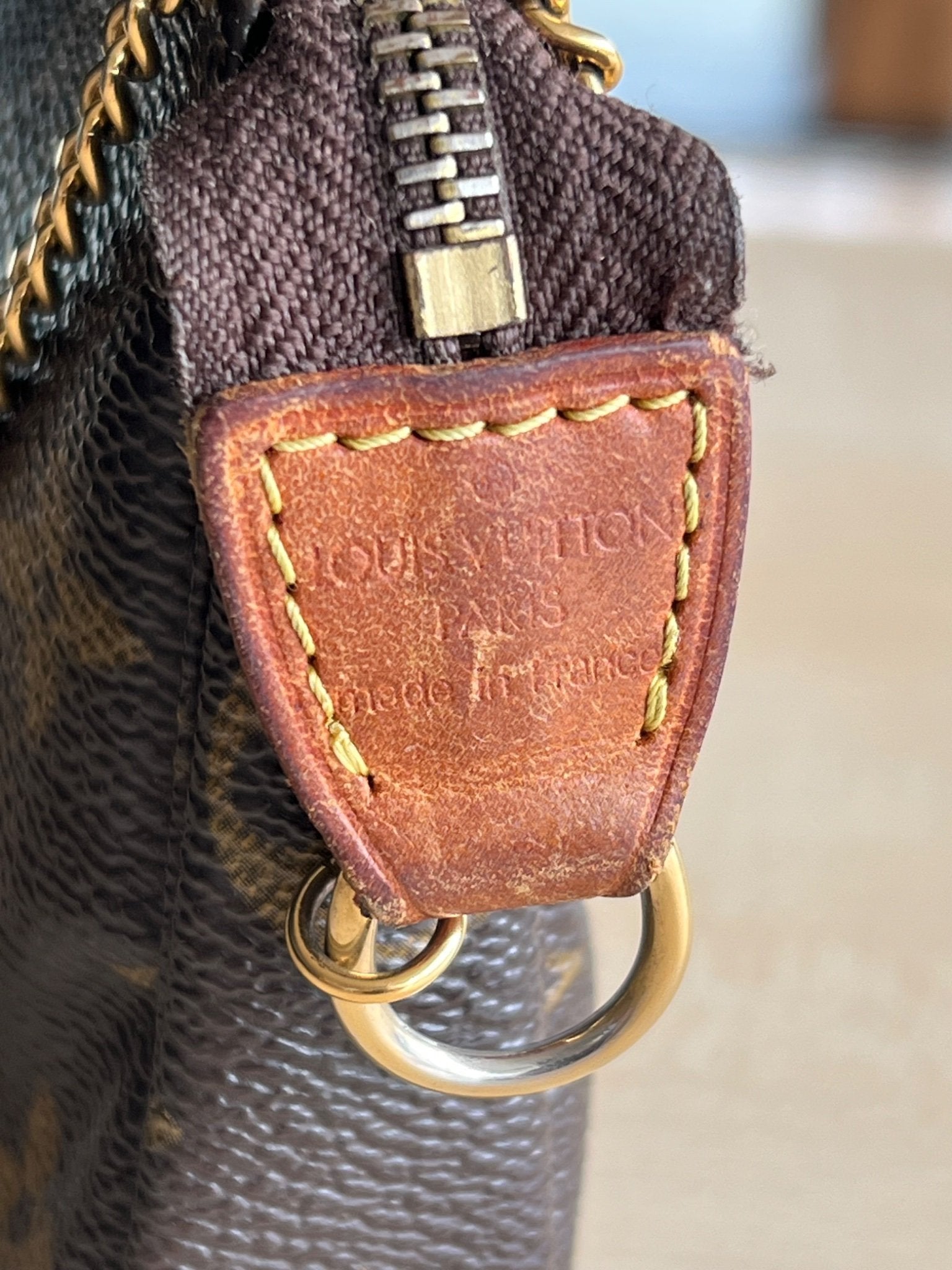 Louis Vuitton Pochette Mini Accessoires Monogram — vue 6 | Le comptoir vintage