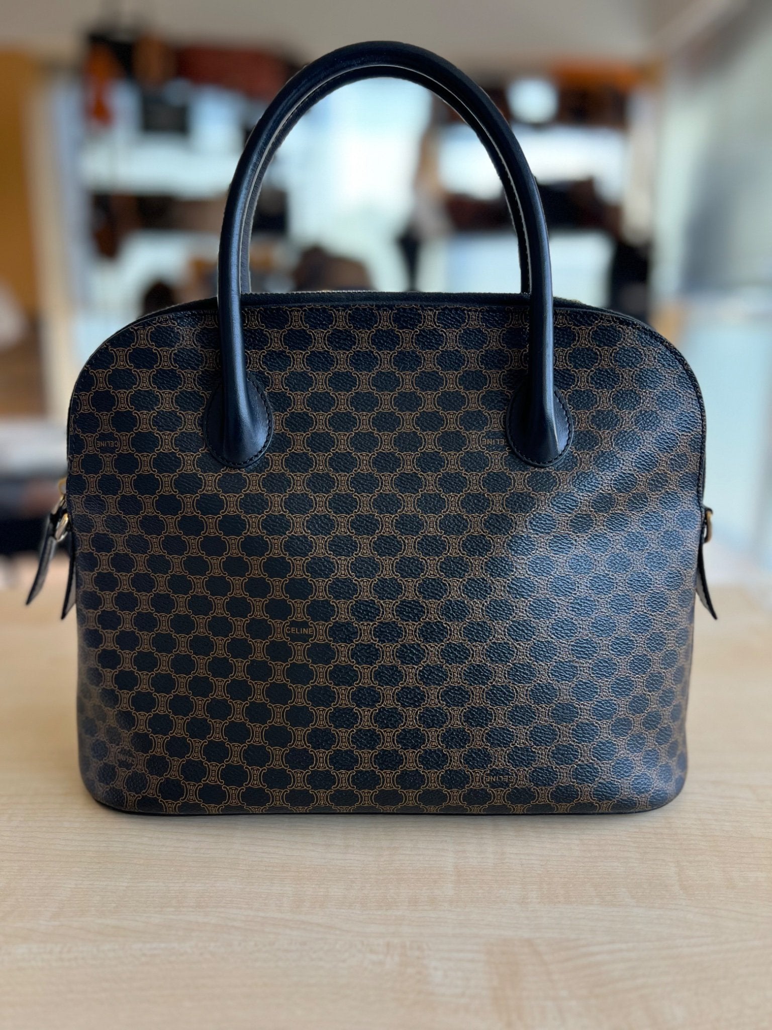 Celine Sac Bugatti Boston Macadam authentifié — Le comptoir vintage