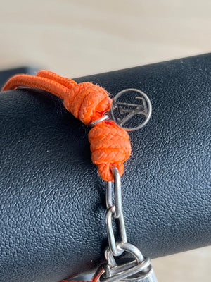 Louis Vuitton Bracelet Monogram Charm Cadenas — vue 2 | Le comptoir vintage