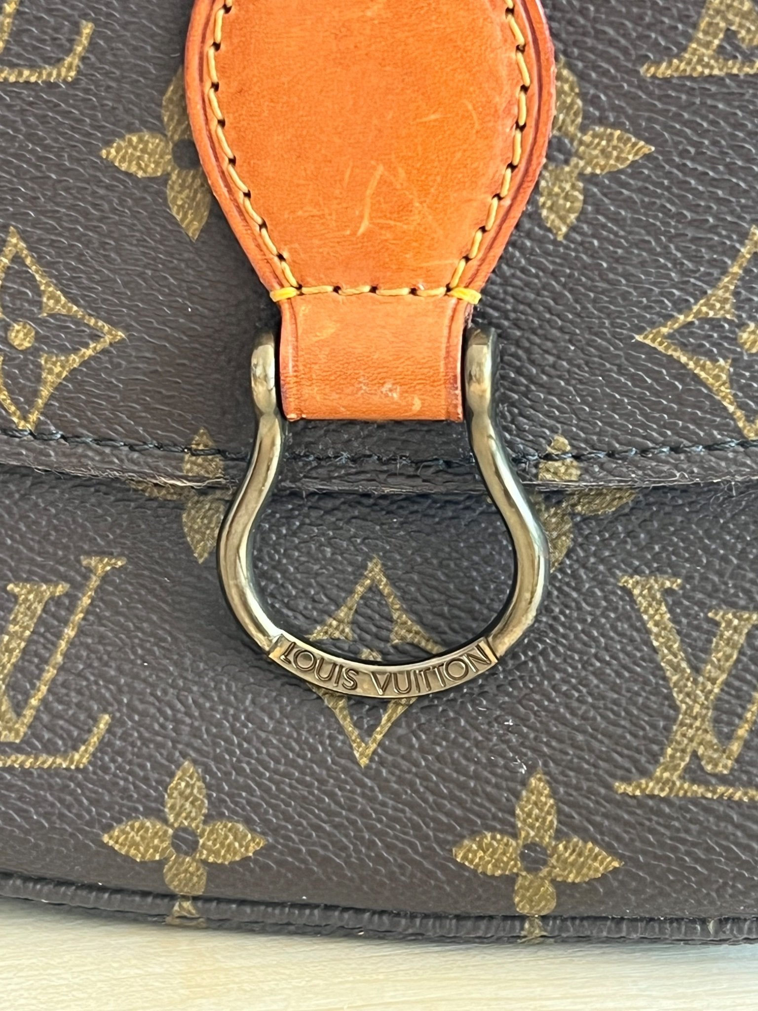 Louis Vuitton Sac Saint Cloud Monogram PM — vue 4 | Le comptoir vintage