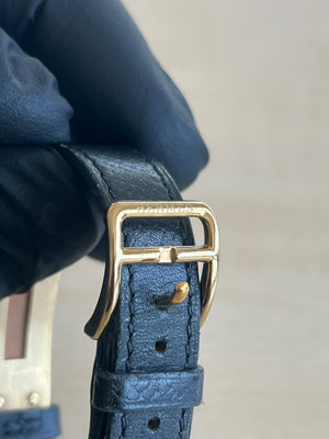 Hermès Bracelet Kelly cuir noir et métal doré — vue 5 | Le comptoir vintage