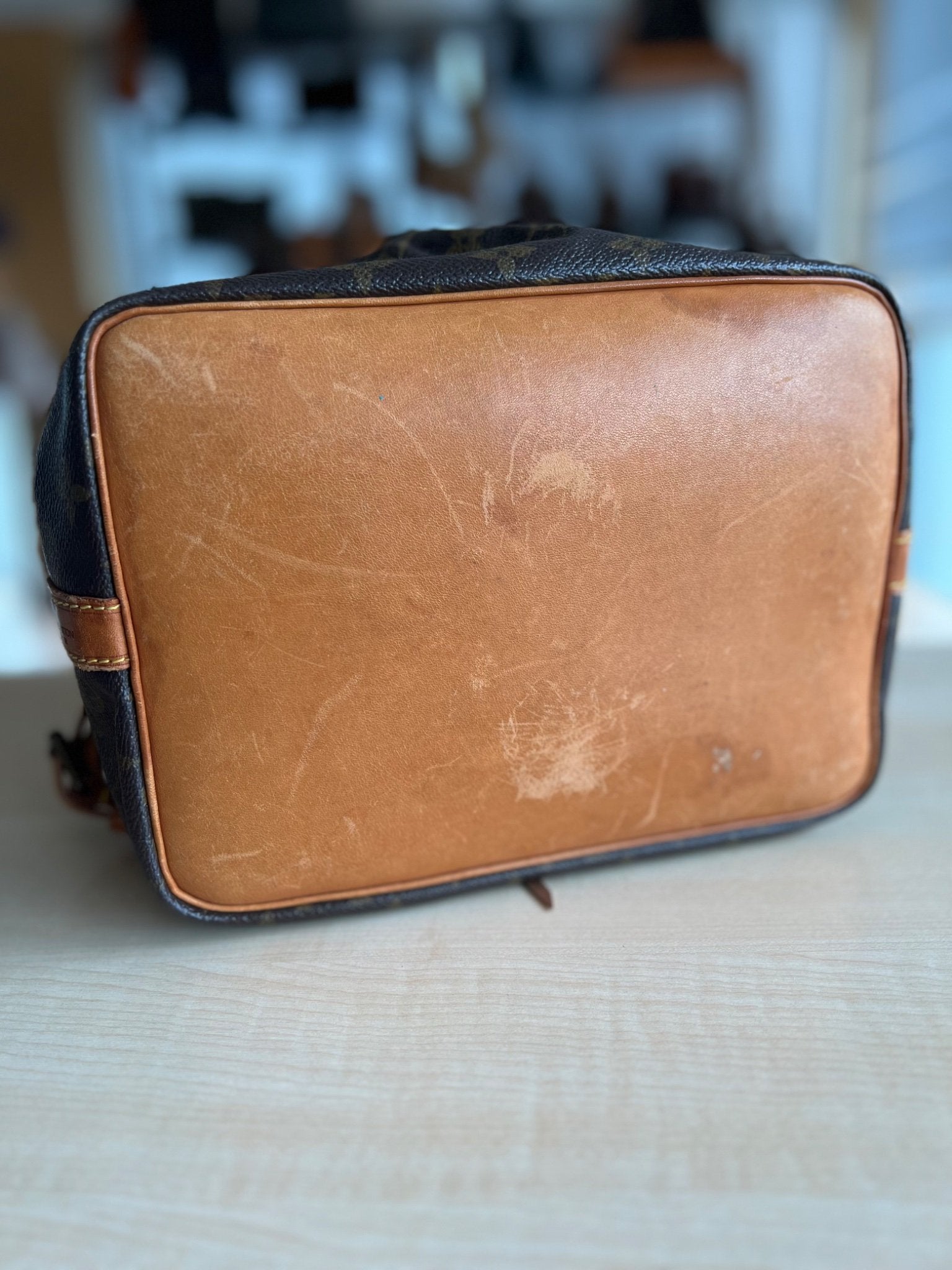 Louis Vuitton Sac Noé PM Monogram — vue 8 | Le comptoir vintage