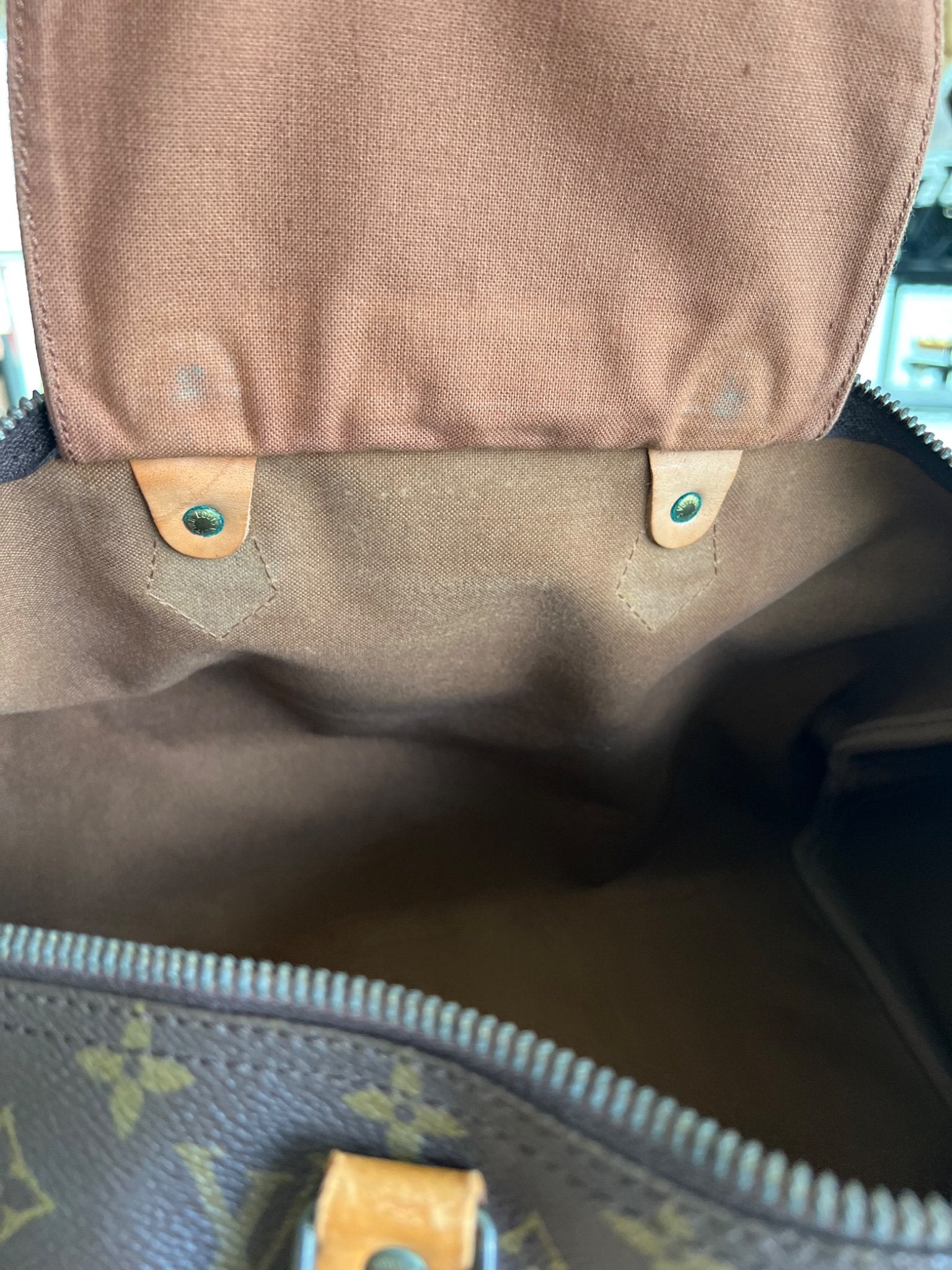 Louis Vuitton Speedy 40 Monogram — vue 15 | Le comptoir vintage