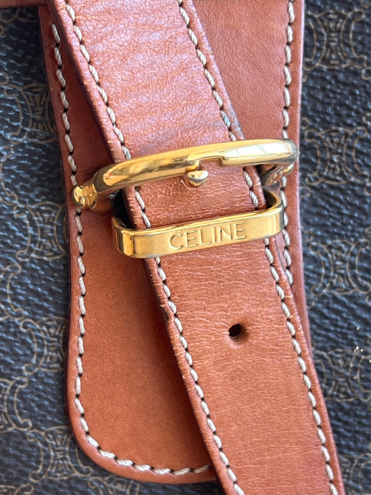 Céline Sac Seau Cabas Macadam Triomphe — vue 6 | Le comptoir vintage