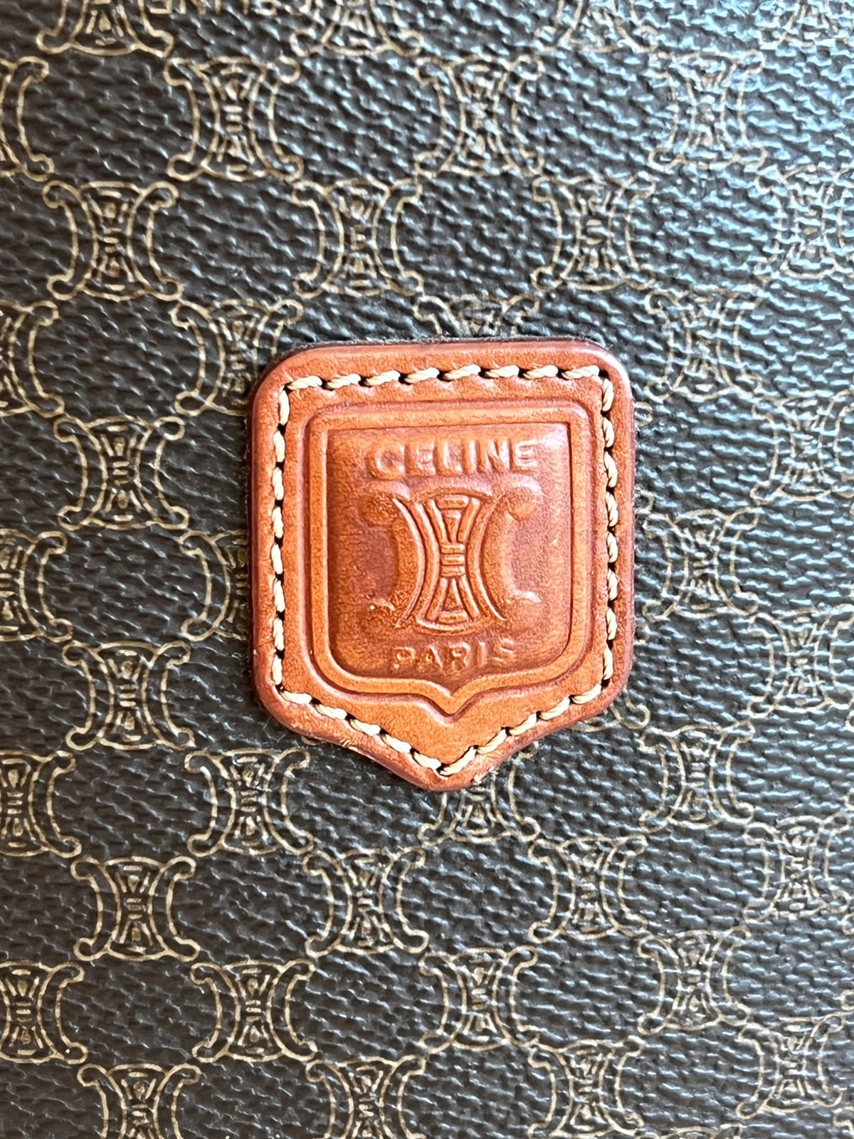 Céline Sac Seau Cabas Macadam Triomphe — vue 5 | Le comptoir vintage