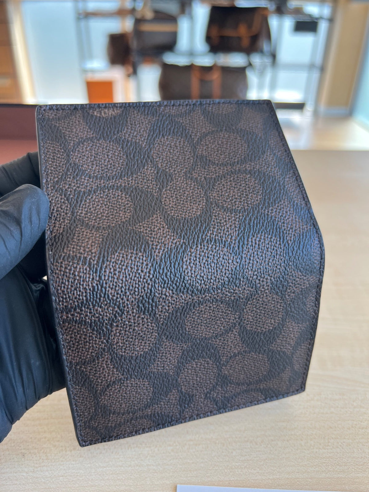 COACH Signature Card Case Card Case / Pass Case / Business Card Holder — vue 13 | Le comptoir vintage