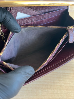 Salvatore Ferragamo Gancini Leather Long Wallet — vue 18 | Le comptoir vintage