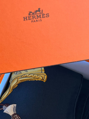 HERMES carré de soie « Pampa »  authentifiée — Le comptoir vintage