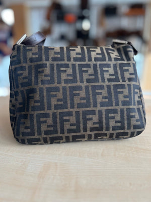 Fendi Sac porté épaule Mamma Baguette en toile Zucca — vue 2 | Le comptoir vintage