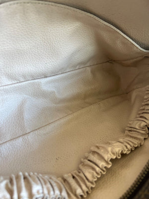 Louis Vuitton Trousse de Toilette 28 Monogram — vue 5 | Le comptoir vintage