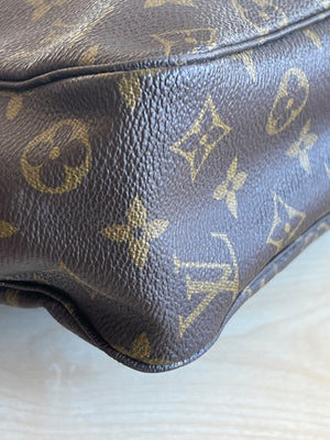 Louis Vuitton Trousse de Toilette 28 Monogram — vue 12 | Le comptoir vintage