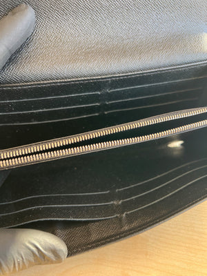 Louis Vuitton Portefeuille Sarah Épi Noir — vue 13 | Le comptoir vintage