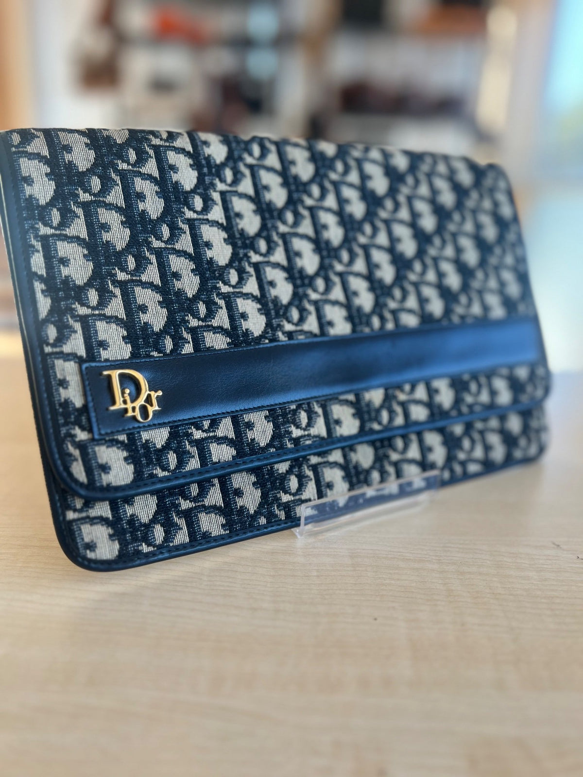 Dior Pochette Oblique Trotter en toile monogram et cuir — vue 2 | Le comptoir vintage